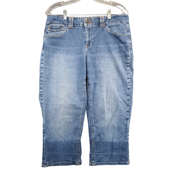 St. John's Bay Petite Women's Stretch Cropped Jeans Blue 14P Stone Wash - Picture 1 of 12